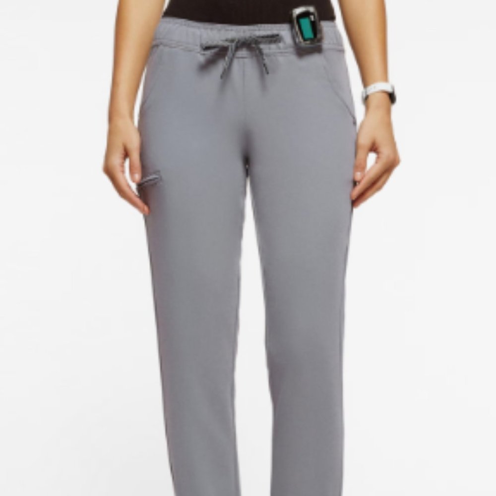 The Women's Tailormade Scrub Set - XL - Picture 6 of 6